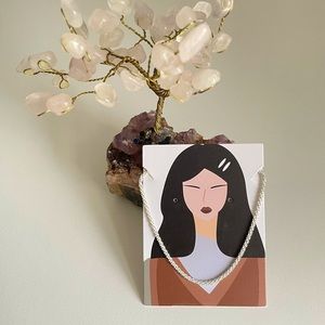 Elegant Silver Chain